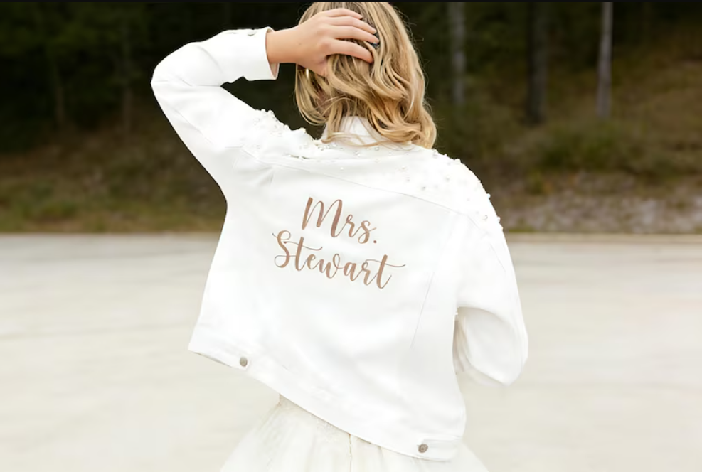 Custom Embroidered Bride Denim - Winter Clothing Design บทวิจารณ์และราคา